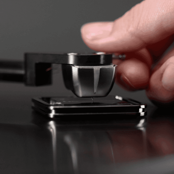 DS Audio ST 50 stylus cleaner vue utilisation