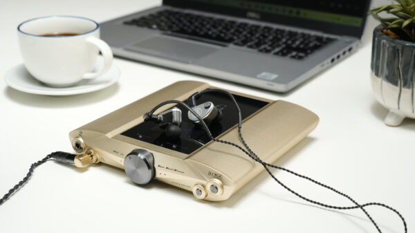 iFi Audio - iDSD Valkyrie – Image 4